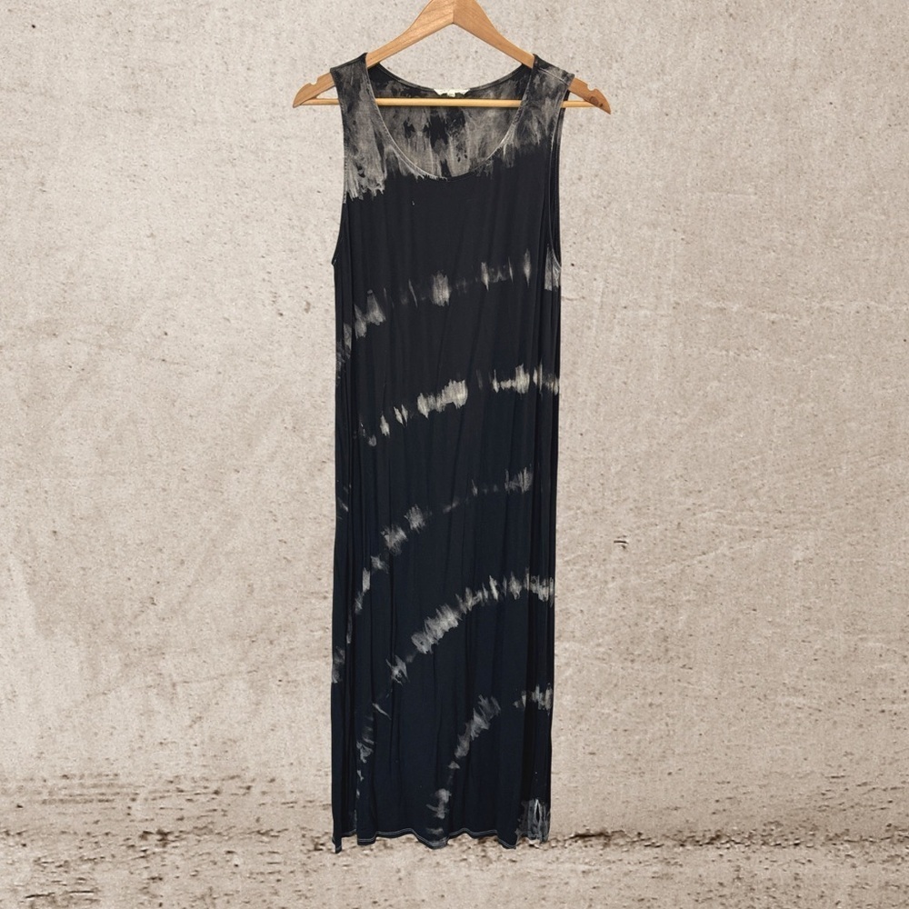 Mystree Black and White Sleeveless Sheath Maxi Dress